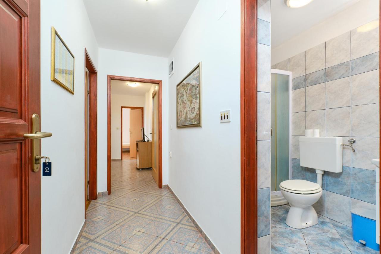 Apartments With A Parking Space Cunski, Losinj - 7867 Экстерьер фото